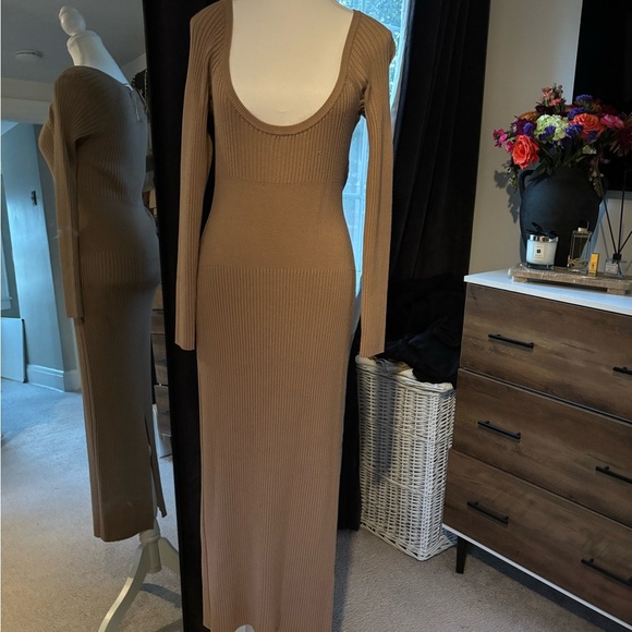Mable Dresses & Skirts - MABLE Tan Ribbed Long Sleeve Sweater Dress